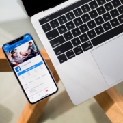 Inserire e Promuovere Musica Su Facebook Stories